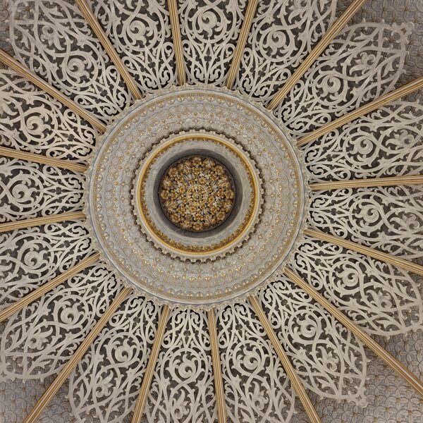 A zeneterem, fogadó szalon kupolája